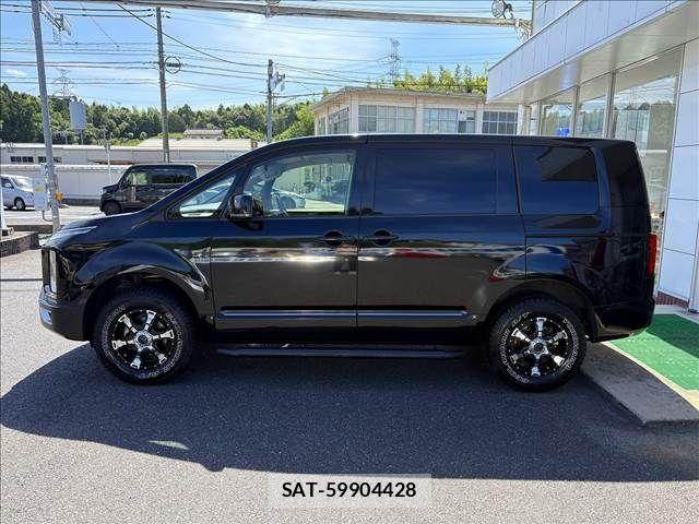 Mitsubishi DELICA 2019-09 8073581-3