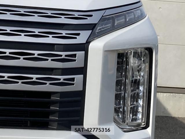 Mitsubishi DELICA 2024-11 8073579-10