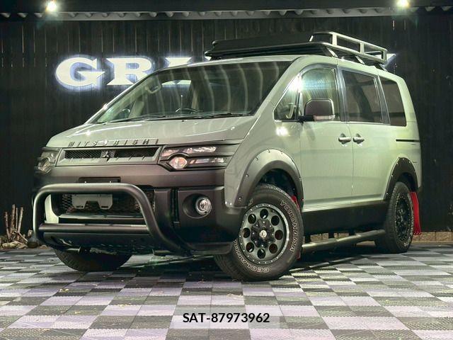 Mitsubishi DELICA 2013-01 8073584-0