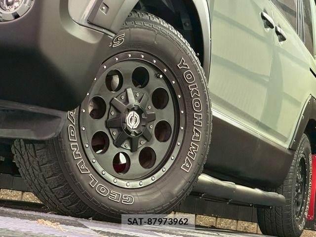 Mitsubishi DELICA 2013-01 8073584-17