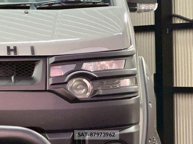 Mitsubishi DELICA 2013-01 8073584-18