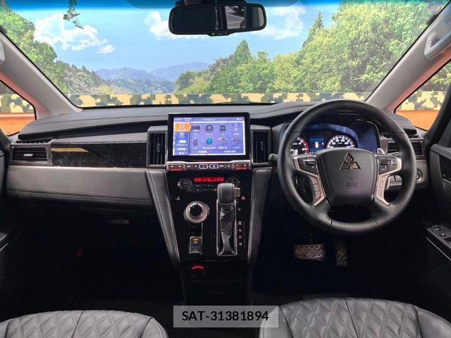 Mitsubishi DELICA 2025-03 8073575-1