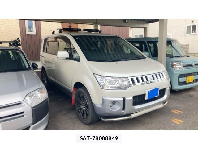 Mitsubishi DELICA 2013-01 8073586-0