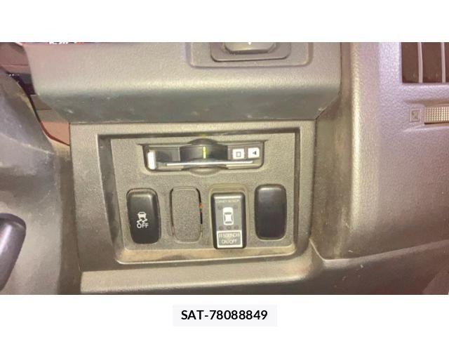 Mitsubishi DELICA 2013-01 8073586-15