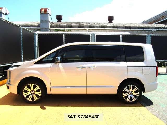 Mitsubishi DELICA 2021-08 8073580-9