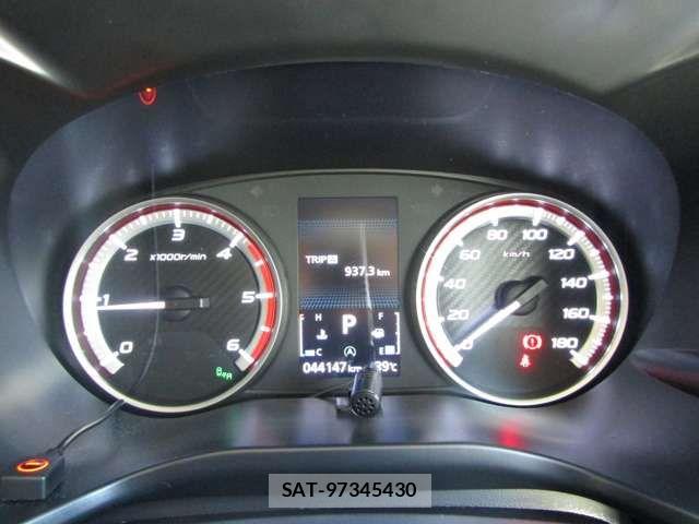 Mitsubishi DELICA 2021-08 8073580-15
