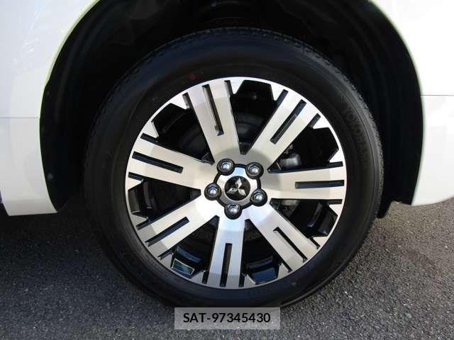 Mitsubishi DELICA 2021-08 8073580-18