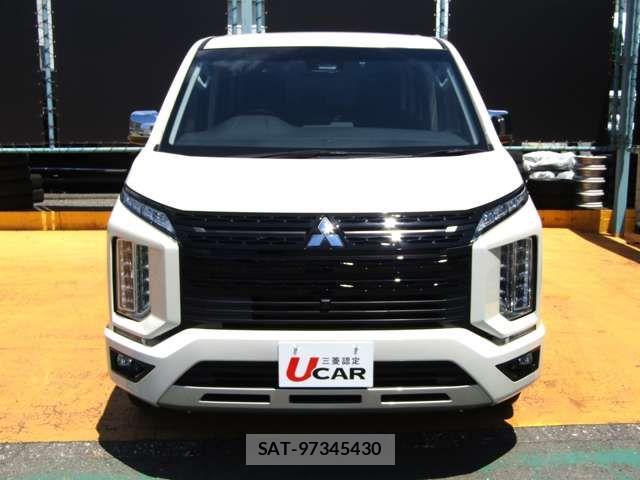 Mitsubishi DELICA 2021-08 8073580-3