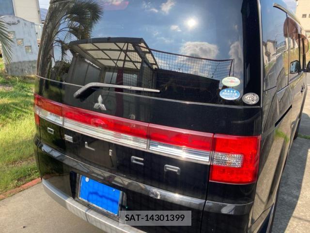 Mitsubishi DELICA 2012-06 8073587-3