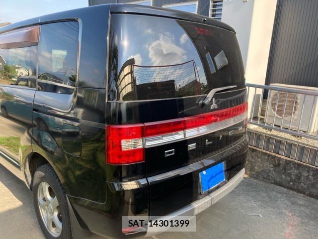 Mitsubishi DELICA 2012-06 8073587-4