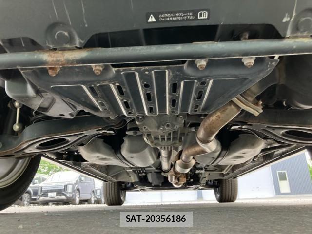 Mitsubishi DELICA 2024-03 8073582-6