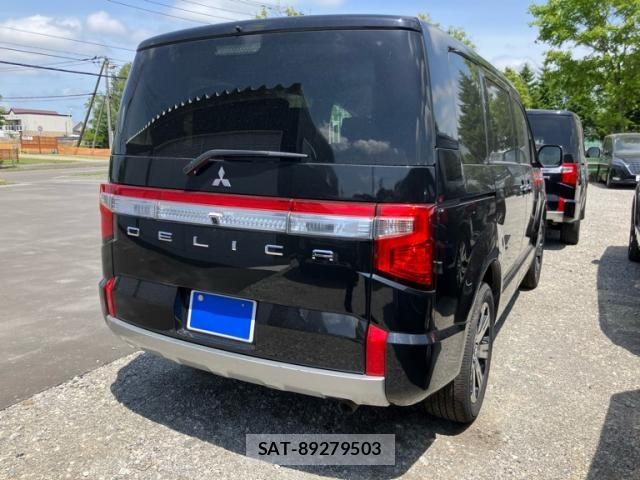 Mitsubishi DELICA 2024-06 8073583-2