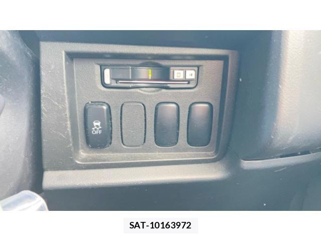 Mitsubishi DELICA 2011-08 8073588-15
