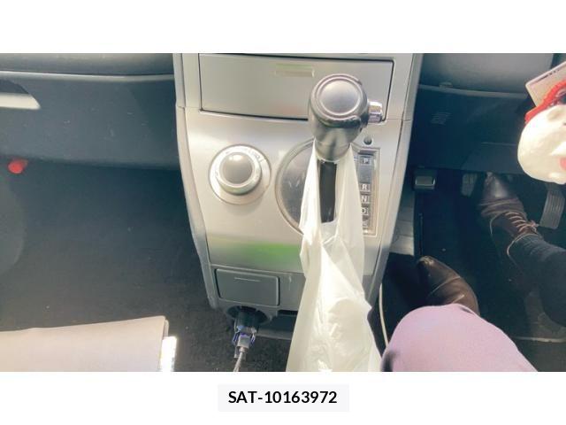 Mitsubishi DELICA 2011-08 8073588-18