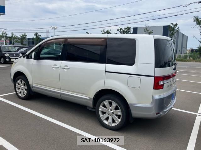 Mitsubishi DELICA 2011-08 8073588-4