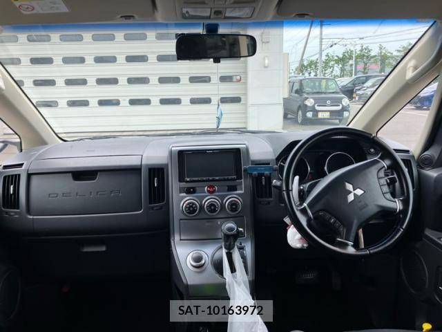 Mitsubishi DELICA 2011-08 8073588-8