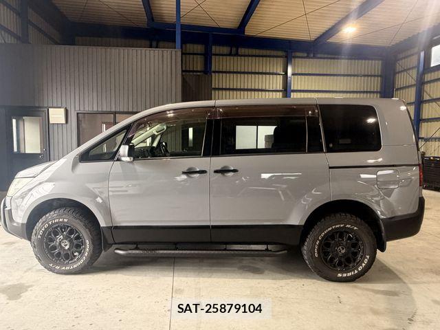 Mitsubishi DELICA 2013-02 8098905-5