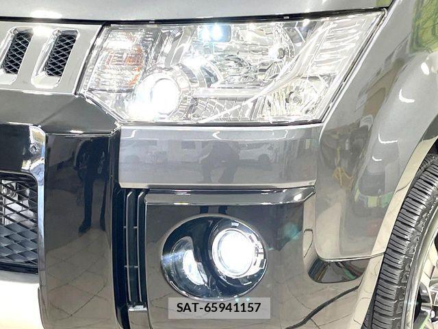 Mitsubishi DELICA 2018-11 8098897-13
