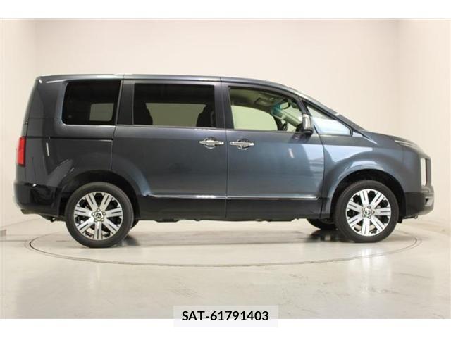Mitsubishi DELICA 2025-03 8098893-13