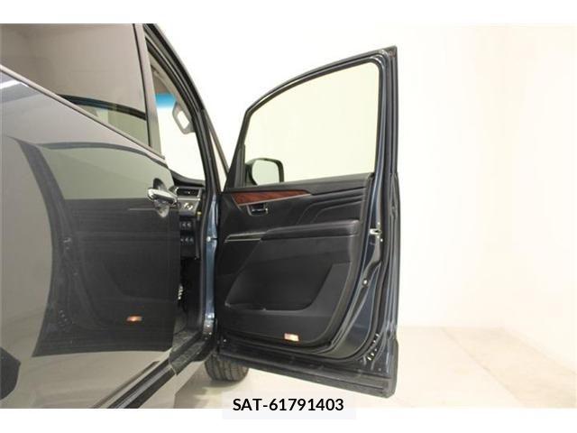 Mitsubishi DELICA 2025-03 8098893-29