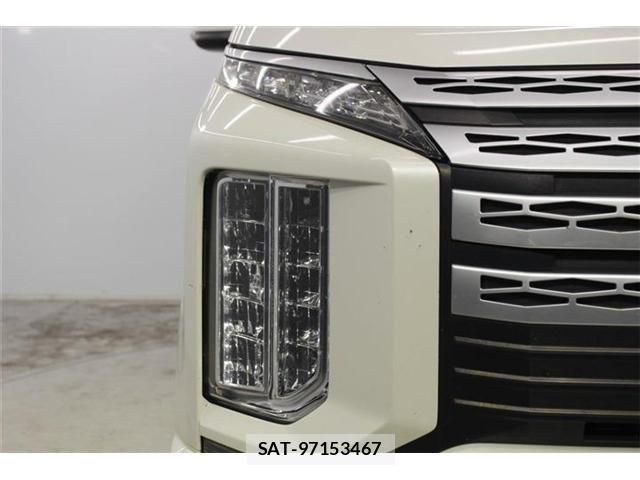 Mitsubishi DELICA 2019-04 8098902-11