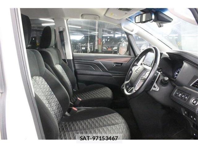 Mitsubishi DELICA 2019-04 8098902-28
