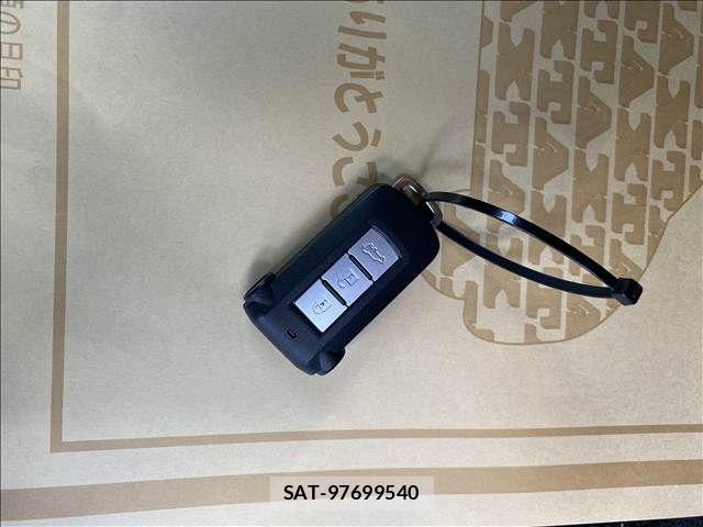 Mitsubishi DELICA 2022-02 8098892-18