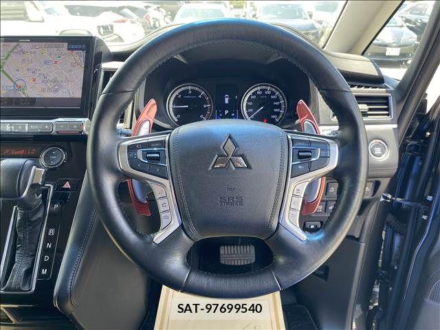 Mitsubishi DELICA 2022-02 8098892-1