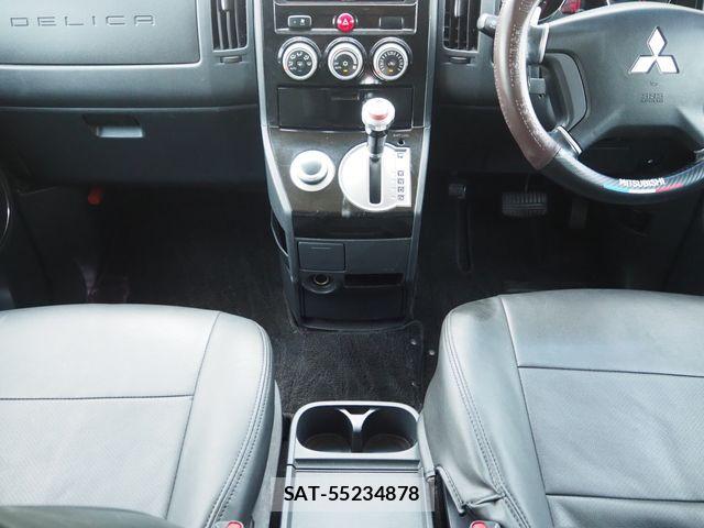 Mitsubishi DELICA 2009-10 8098912-18