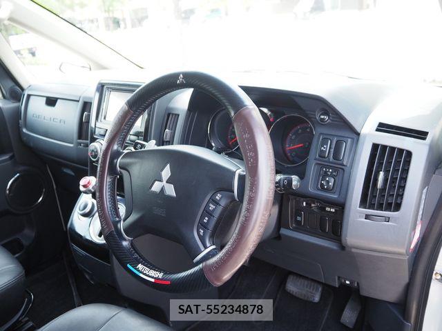 Mitsubishi DELICA 2009-10 8098912-1