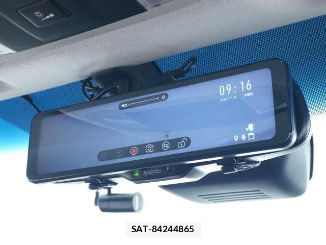Mitsubishi DELICA 2023-11 8098885-10
