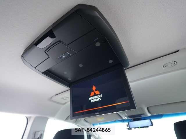 Mitsubishi DELICA 2023-11 8098885-4