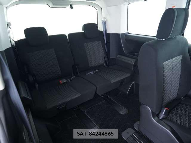 Mitsubishi DELICA 2023-11 8098885-8