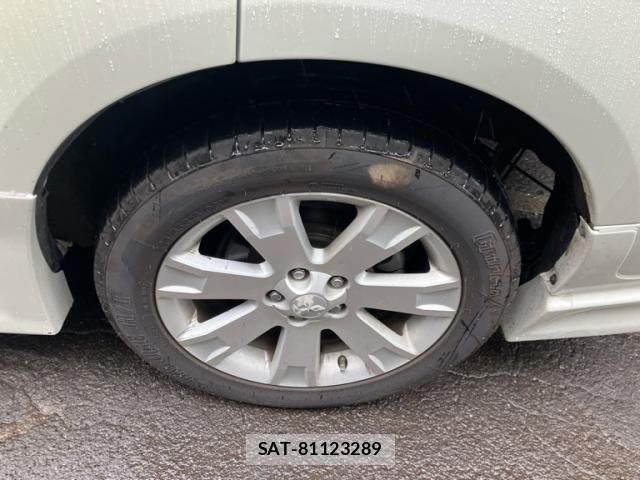 Mitsubishi DELICA 2013-10 8098914-8