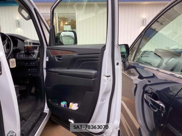 Mitsubishi DELICA 2022-11 8098887-11