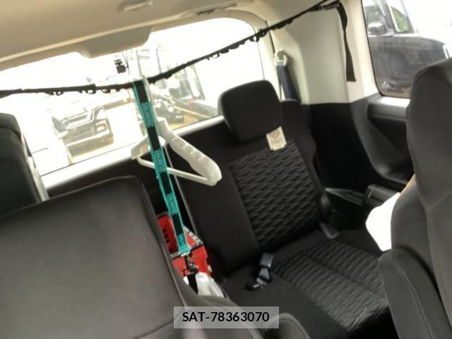 Mitsubishi DELICA 2022-11 8098887-15