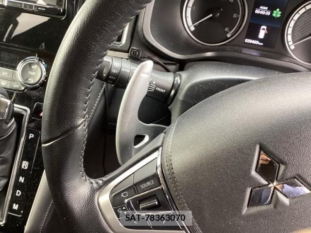 Mitsubishi DELICA 2022-11 8098887-19