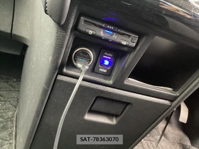 Mitsubishi DELICA 2022-11 8098887-24