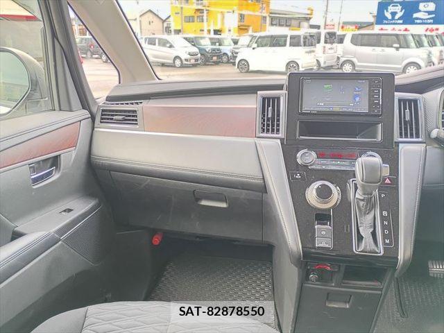 Mitsubishi DELICA 2021-08 8098896-19