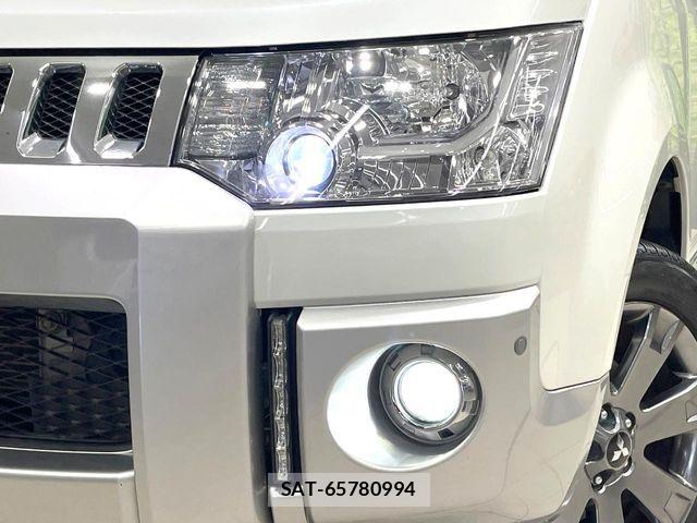 Mitsubishi DELICA 2019-03 8098898-12