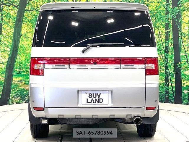 Mitsubishi DELICA 2019-03 8098898-15