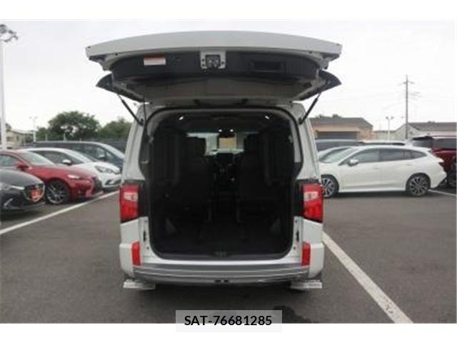 Mitsubishi DELICA 2019-03 8098901-27