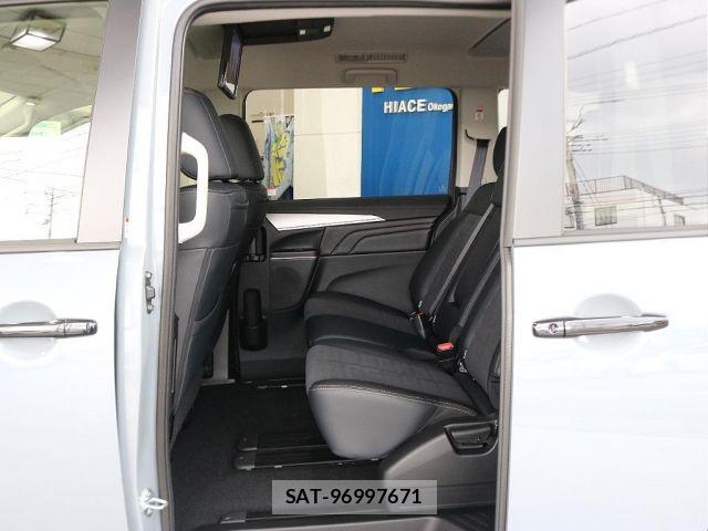 Mitsubishi DELICA 2026-01 8098874-7