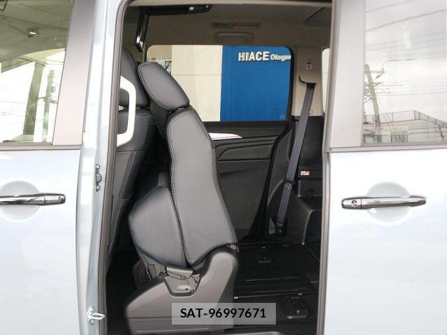 Mitsubishi DELICA 2026-01 8098874-8