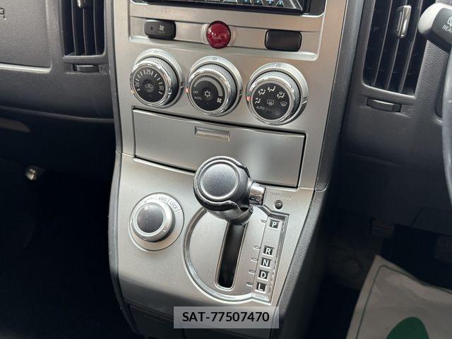 Mitsubishi DELICA 2013-01 8098908-15