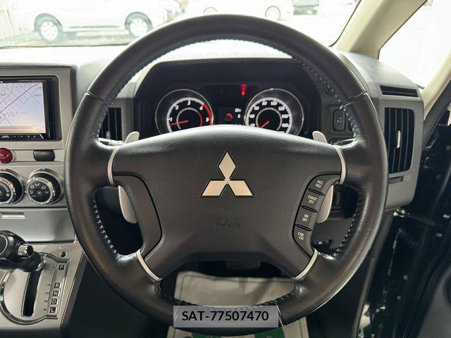 Mitsubishi DELICA 2013-01 8098908-16
