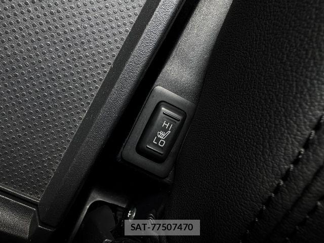 Mitsubishi DELICA 2013-01 8098908-17