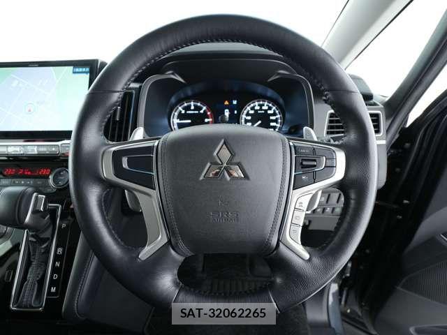 Mitsubishi DELICA 2022-03 8098884-15