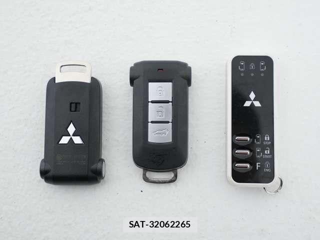Mitsubishi DELICA 2022-03 8098884-17