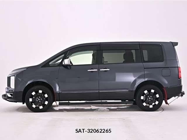 Mitsubishi DELICA 2022-03 8098884-2